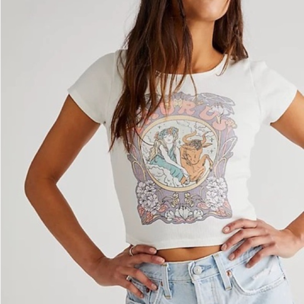 Horoscope baby tee in Taurus White Vintage